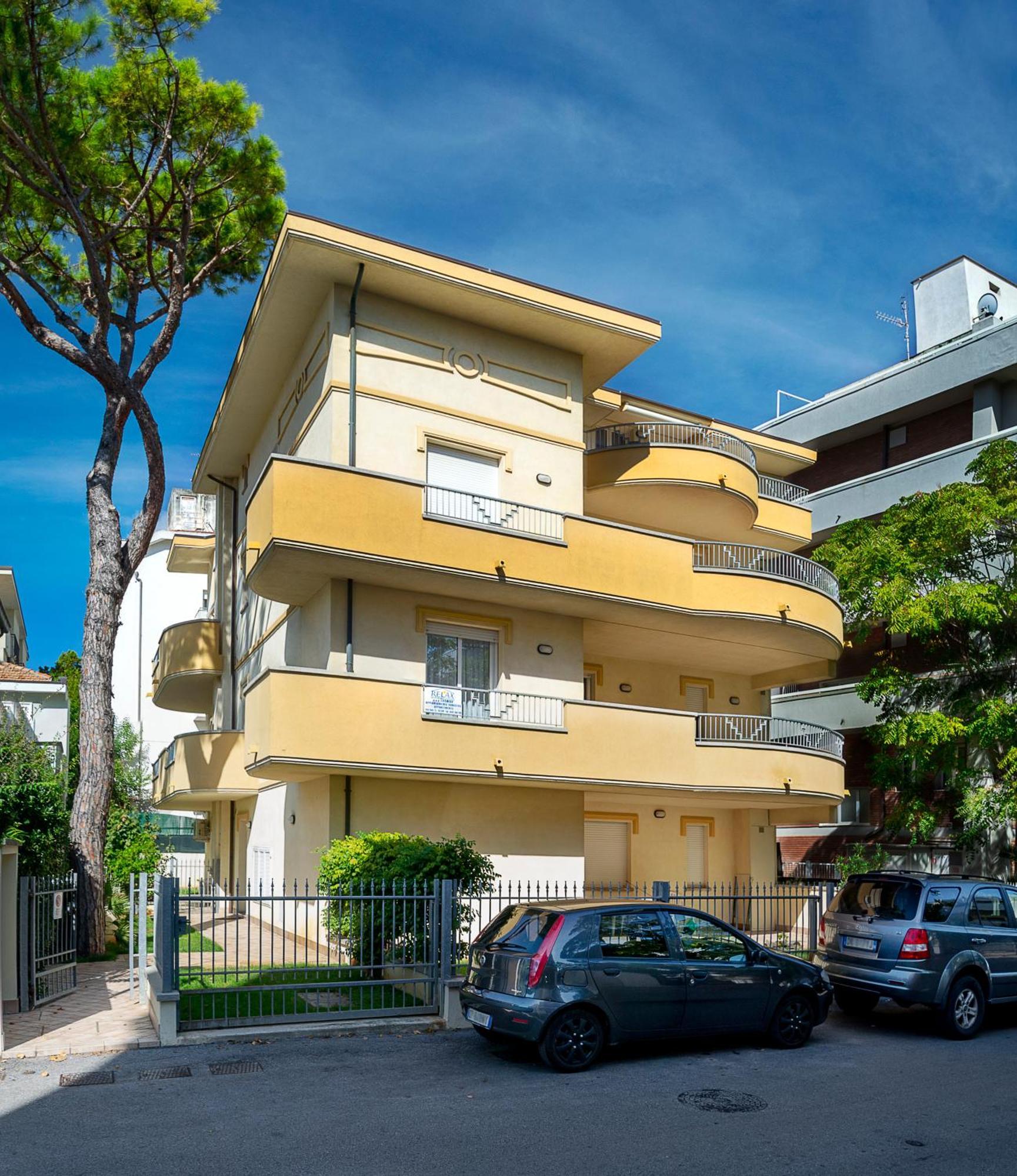 Apartamento Residenza Raggio Riccione Exterior foto