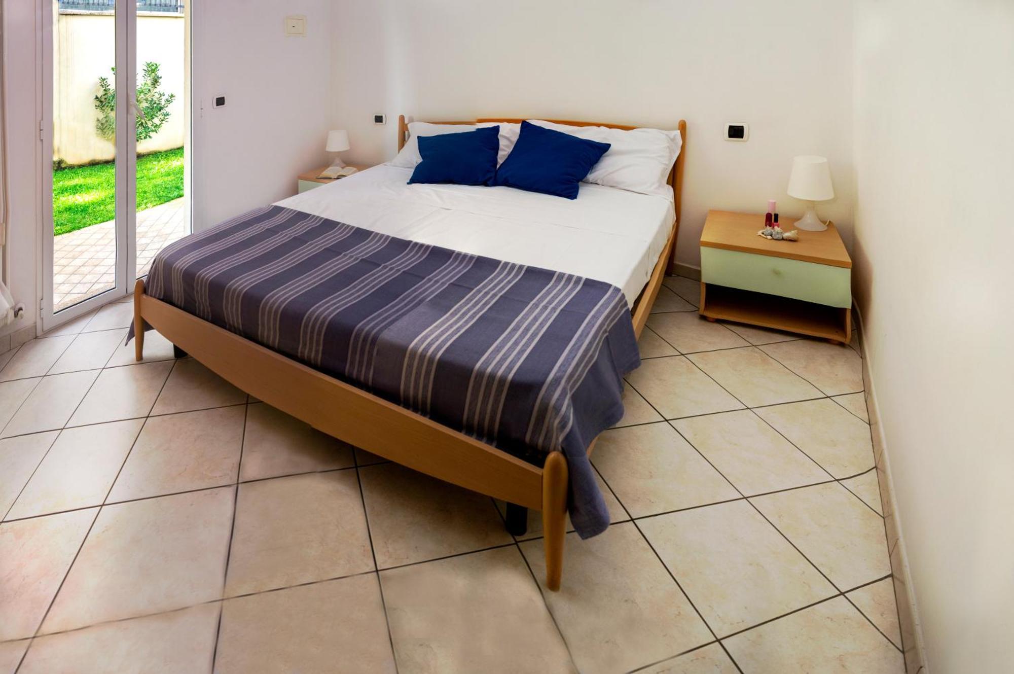 Apartamento Residenza Raggio Riccione Habitación foto